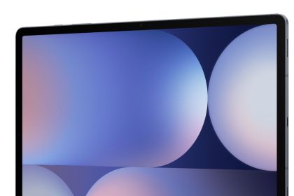 Samsung Galaxy Tab S11 Ultra Leak Spotted in Real-World Image