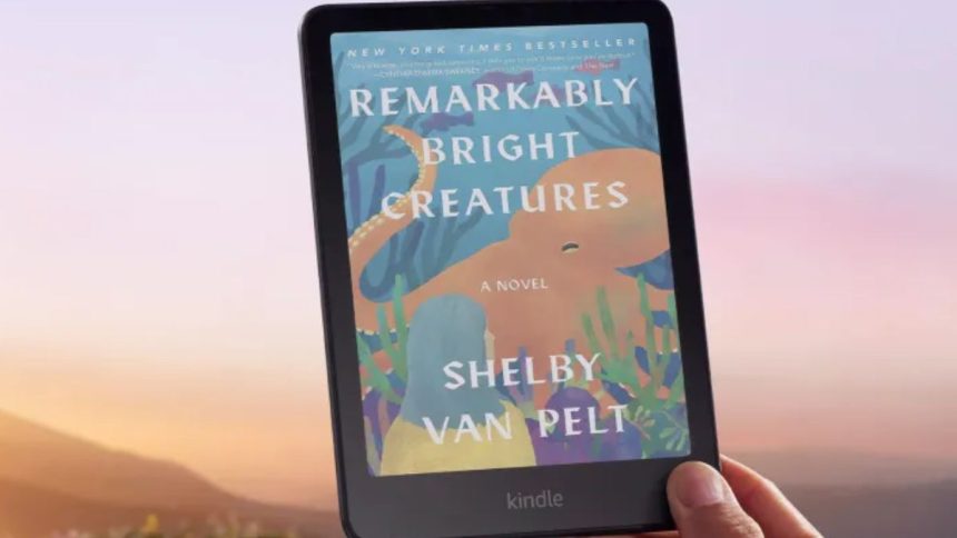 Amazon Expands Kindle Colorsoft Line