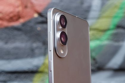 Galaxy S26 Edge May Get Bigger