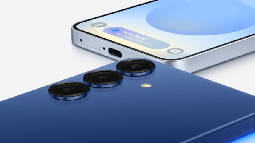 Galaxy S26 May Use Samsung-Made Snapdragon Chip to Cut Costs