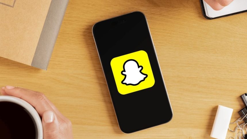 Snapchat May Offer Free Snapchat Plus for Referring Three Friends