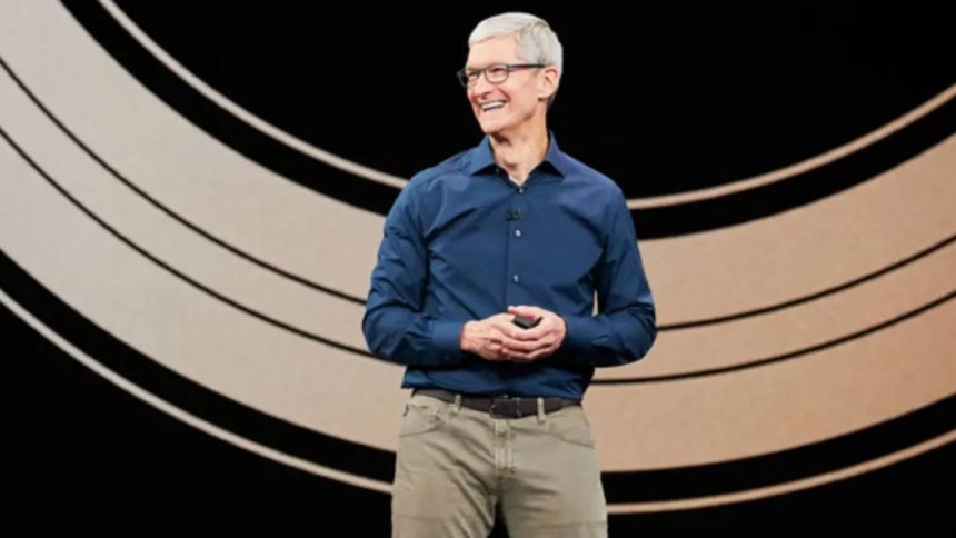 Tim Cook Faces Criticism Over AI Missteps