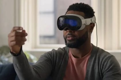 Apple to Launch Second-Gen Vision Pro Headset with M5 Chip in 2025