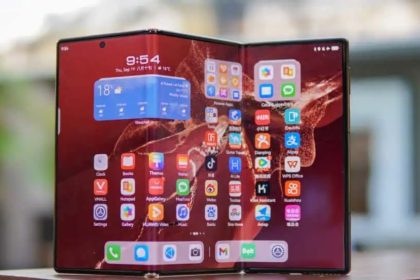 Samsung Confirms First Tri-Fold