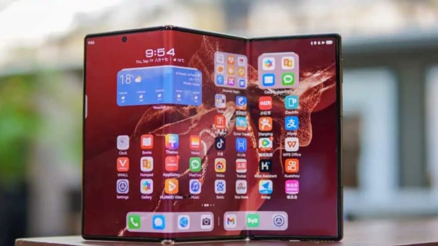 Samsung Confirms First Tri-Fold