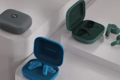Motorola Launches Moto Buds Bass and Moto Buds Loop in India