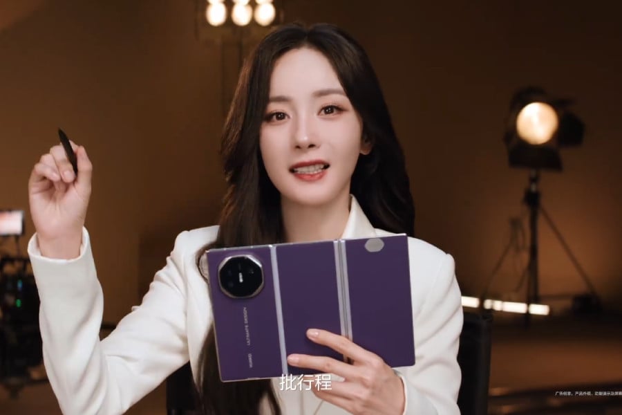 Huawei Mate XTs New Purpal Color