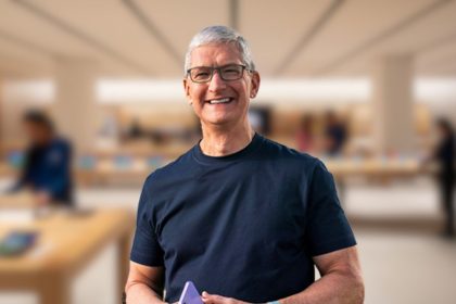 Apple CEO Confident in AI Comeback Despite Current Lagging