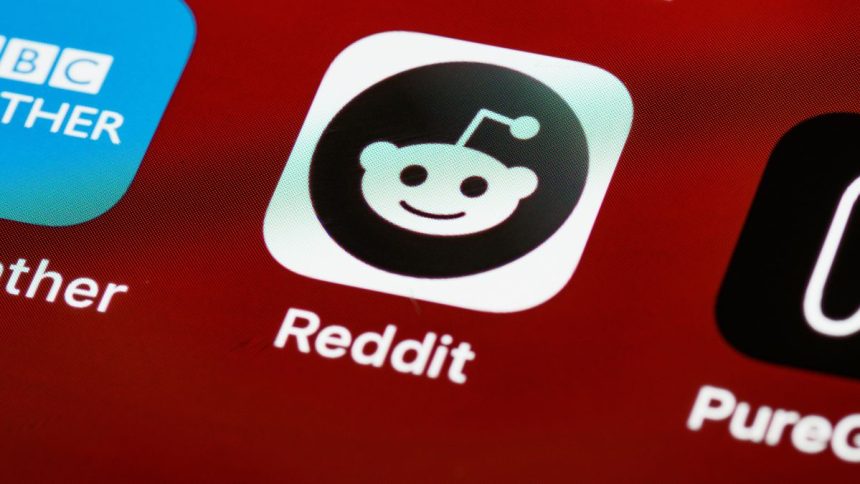 Reddit Plans to Build Its Own Search Engine to Rival Google