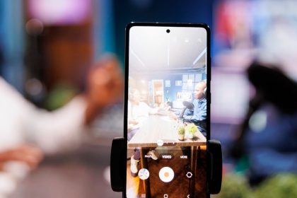 YouTube Tests Instagram-Style Collaboration Feature to Boost Creator Reach